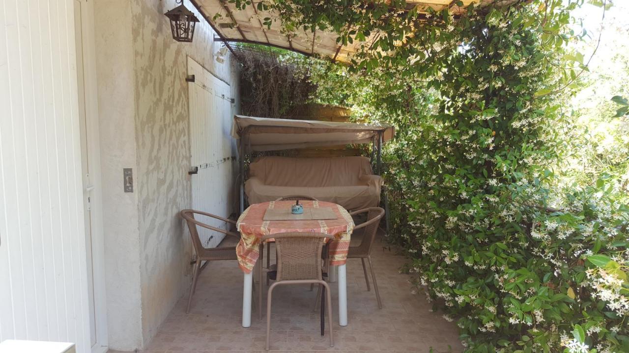 Villa Les Lauriers Le Castellet  Exterior foto